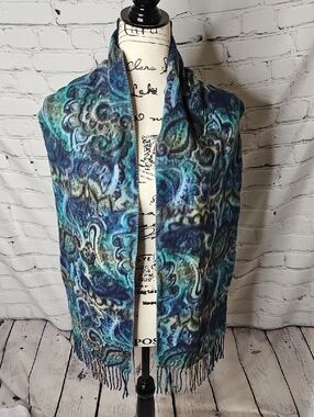 Cashmink Soft Paisley Fringed Rectangle Scarf